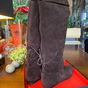 EUC Sz 8.5 JOIE Cocoa Suede Scrunch Lace Up Flat Boot